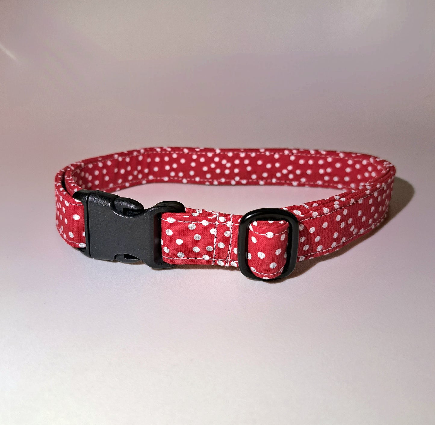 POLKA DOT collar