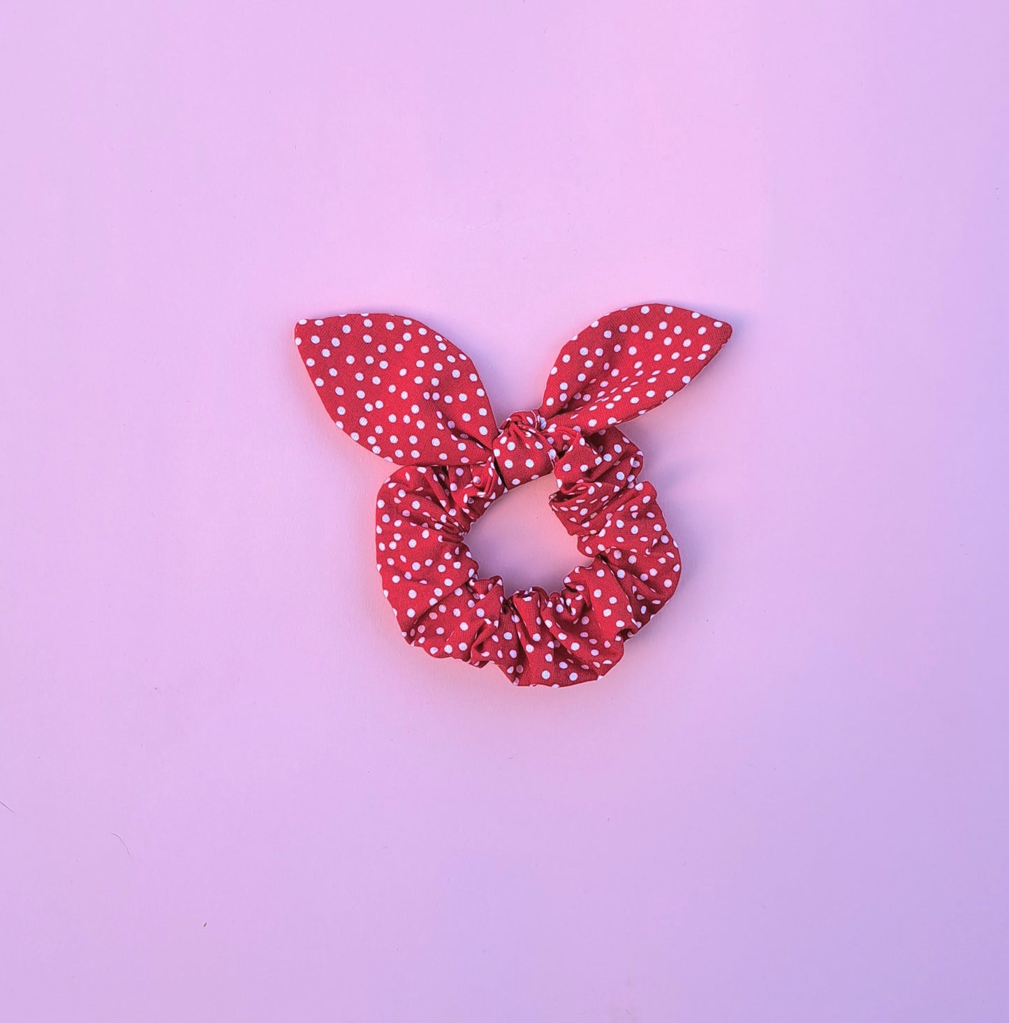 Scrunchie with polka dot bow